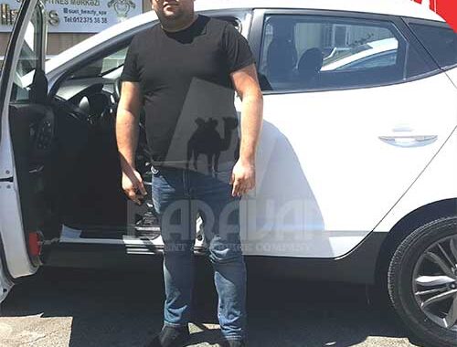 Qardaş Türkiyədən Qonaq Olan Fərid Bəy, Nəqliyyat Təminatı Sahəsində Azərbaycanda ən Etibarlı şirkəti, “Karavan Rent A Car In Baku”-nu Seçdi. Avtomobil Qonağımıza çatdırılmadan əvvəl, Avtomobil Növbədən Kanar Servisdan Keçdi Və ən Başlıcası, Mövcud Vəziyyətdə Qəbul Edilmiş Standartlara Uyğun Olaraq Tam Dezinfeksiya Olundu (burada Oxuyun). Fərid Bəy Işçilərə Təşəkkür Etdi Və şirkət Tərəfindən Göstərilən Xidmətin Yüksək Səviyyədə Olduğunu Qeyd Etdi.